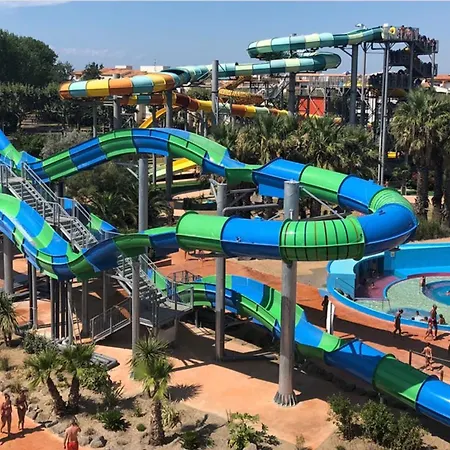 Vue Splendide - Situe A 50 Metres Du Bord De Et 2 Minutes Des Plages - Bandolina 邦多勒