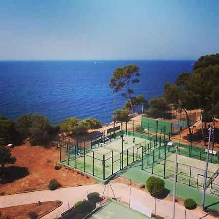 Vue Splendide - Situe A 50 Metres Du Bord De Et 2 Minutes Des Plages - Bandolina 公寓