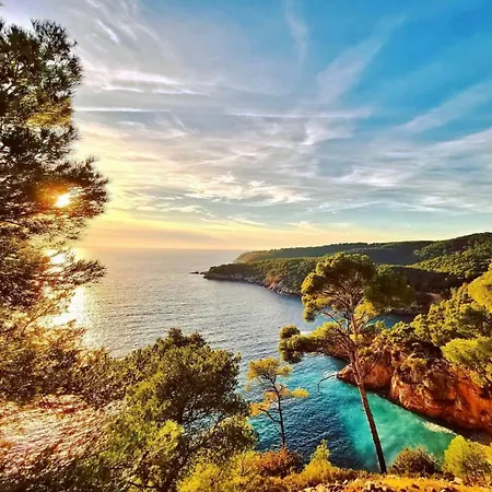 Apartment Vue Splendide - Situe A 50 Metres Du Bord De Et 2 Minutes Des Plages - Bandolina