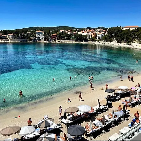 Vue Splendide - Situe A 30 Metres Du Bord De Et 2 Minutes Des Plages - Bienvenue A 